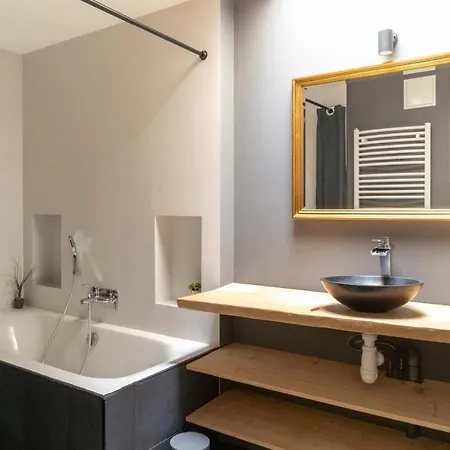 Charmante Maison Plain-pied Et Son Jardin Fleuri Casa vacanze Nantes