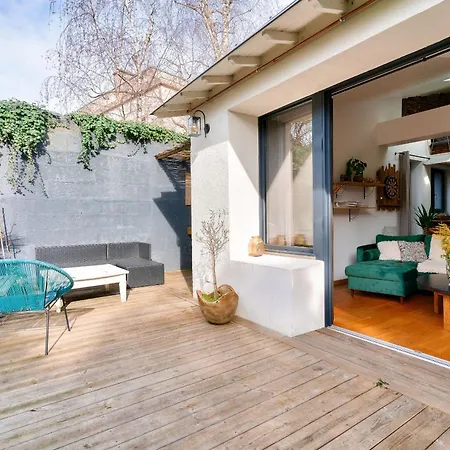 Charmante Maison Plain-pied Et Son Jardin Fleuri Holiday home *