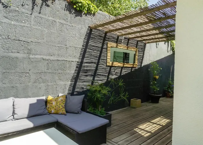 Σπίτι διακοπών Charmante Maison Plain-pied Et Son Jardin Fleuri *