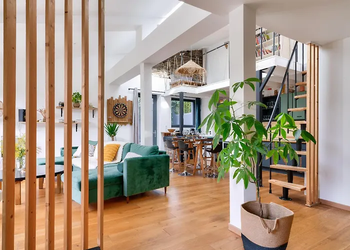 Charmante Maison Plain-pied Et Son Jardin Fleuri Ναντ